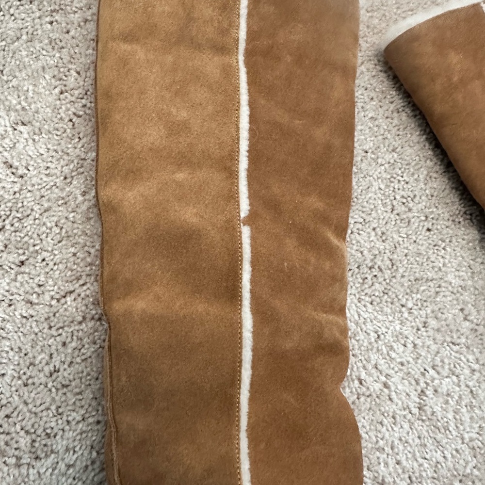 UGG Tan Heeled Boots with Suede Finish - Picture 4 of 11